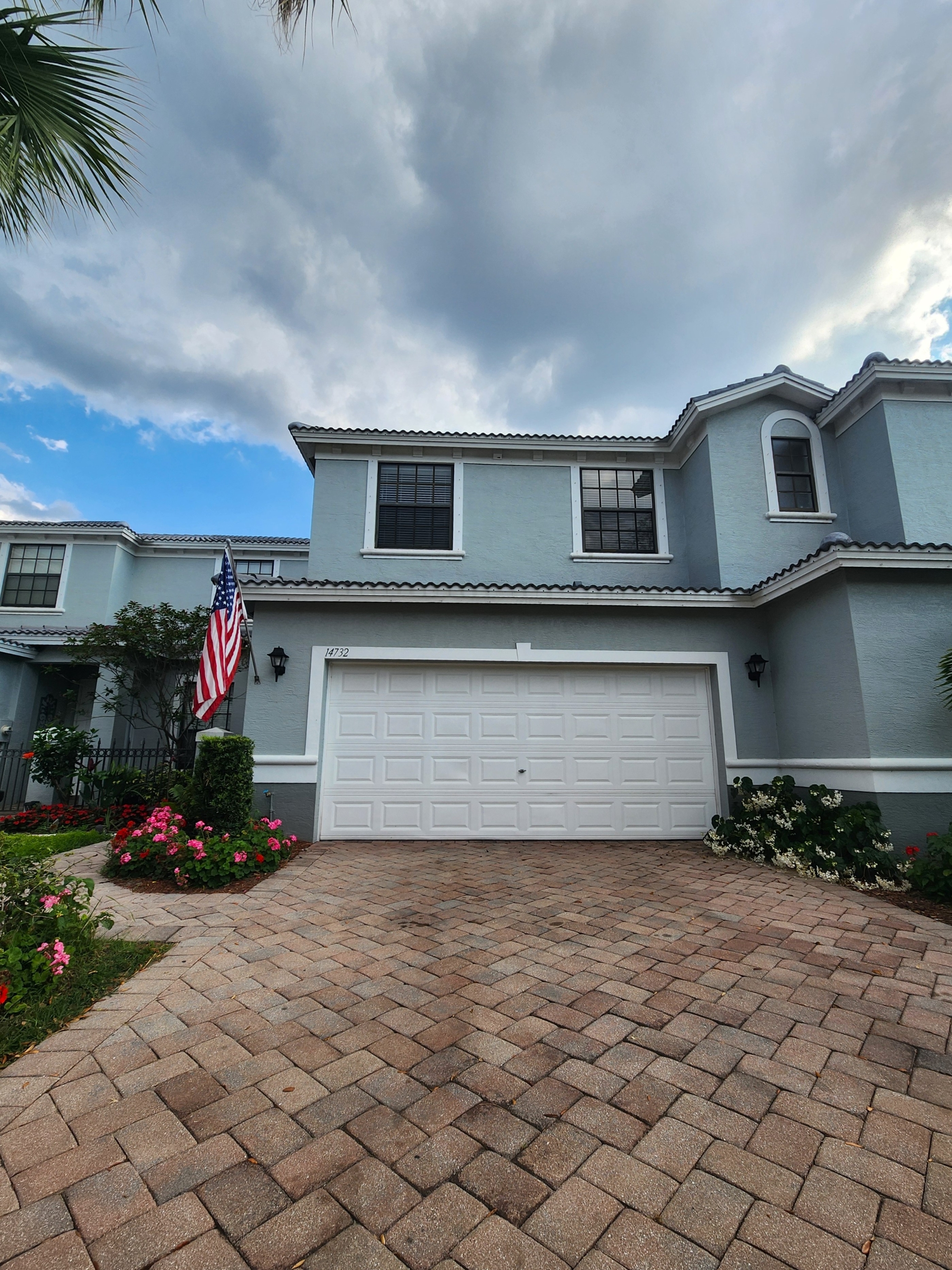 14732 Sutherland Avenue